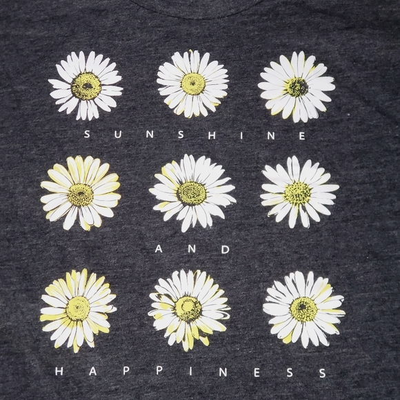 Sunshine and Happiness with Daisies T-shirt - Picture 2 of 3